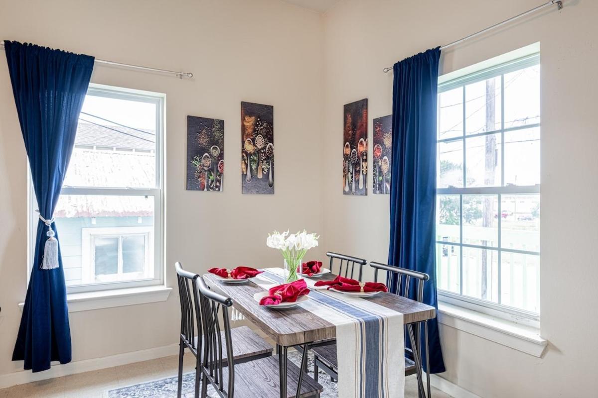 4210 Y1 Cozy 3Br Near Pelican Island Seawolf Pkwy غالفيستون، تكساس المظهر الخارجي الصورة