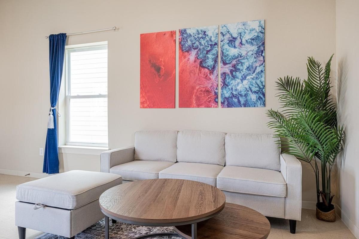 4210 Y1 Cozy 3Br Near Pelican Island Seawolf Pkwy غالفيستون، تكساس المظهر الخارجي الصورة